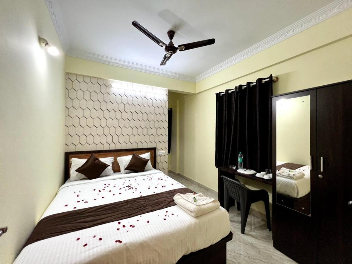 Hotel East Park Electronic City Kammasandra Buitenkant foto
