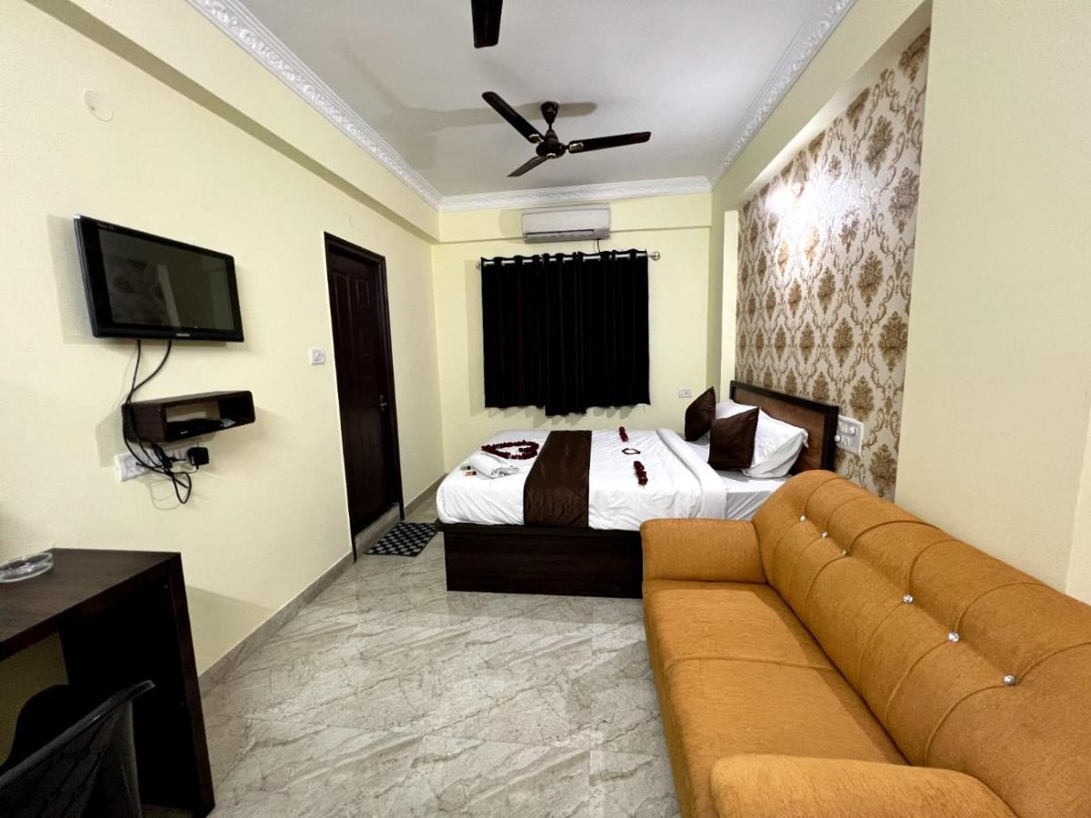 Hotel East Park Electronic City Kammasandra Buitenkant foto