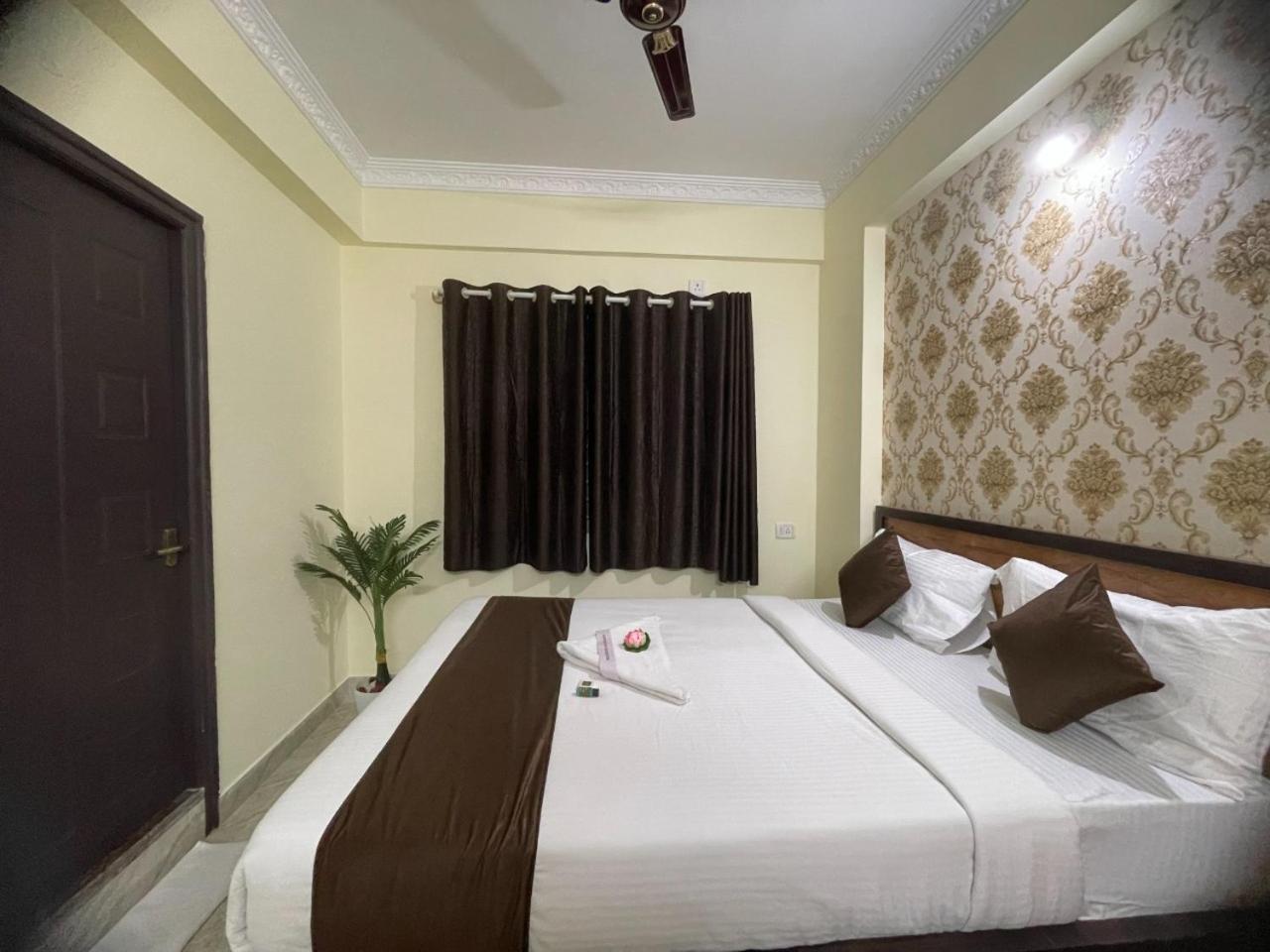 Hotel East Park Electronic City Kammasandra Kamer foto